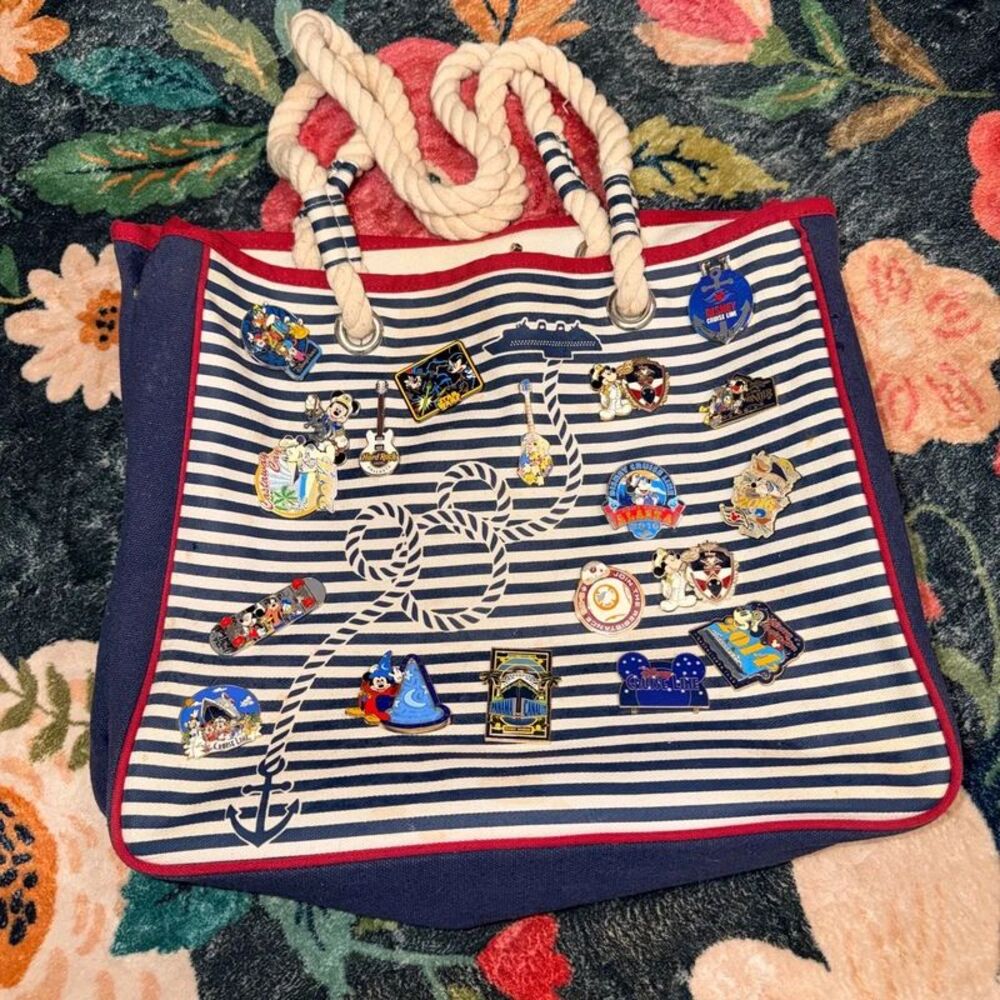 Disney Cruise Line Canvas Rope Tote Bag + Huge 26 Pin Lot